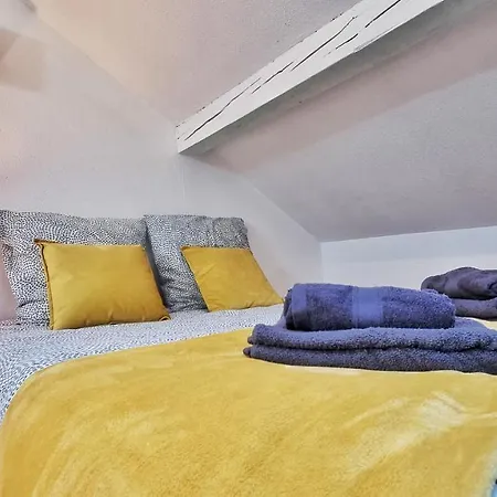Apartment Studio One - Musee Auto - Wifi - Rbnb